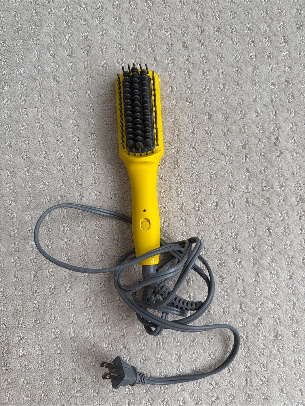 Drybar yellow heated styling brush with gray cord
